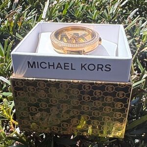Michael Kors Women’s Parker Gold-Tone Watch MK5784